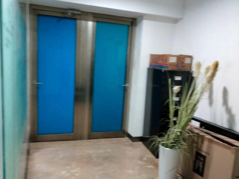 VENTA BODEGA CON OFICINAS